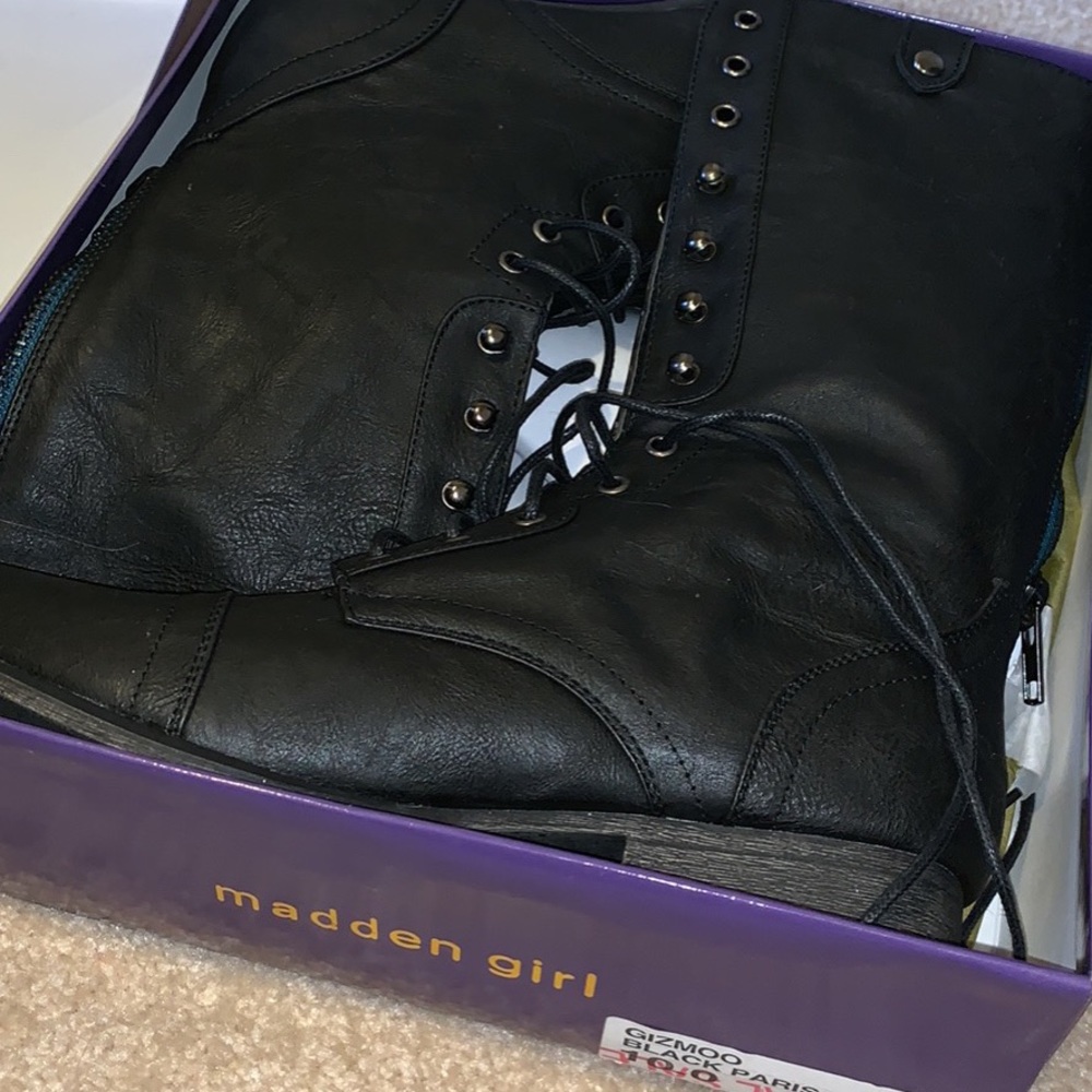 Madden girl lace up boots